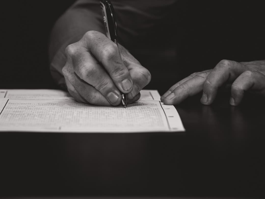 Modèles de contrats à télécharger — PDF prêts à signer