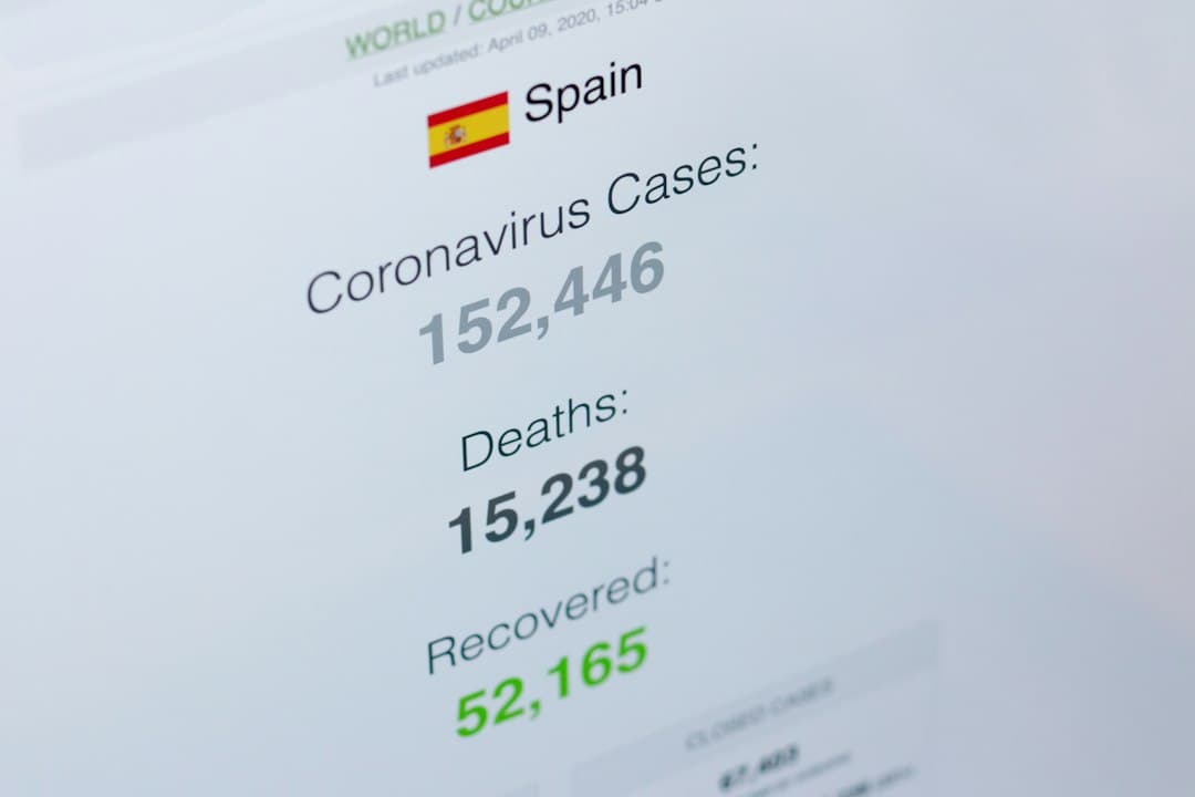 a screen shot of a website with spanish and spanish words