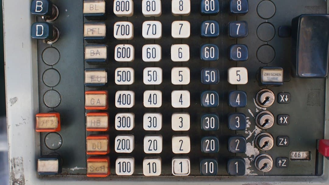 black and white number buttons