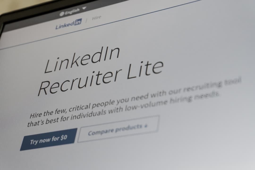 Linkedin recruiter lite website on a laptop screen.
